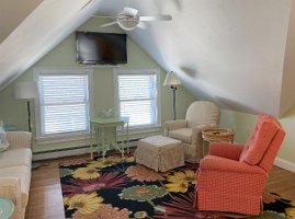 302.Third Floor LR